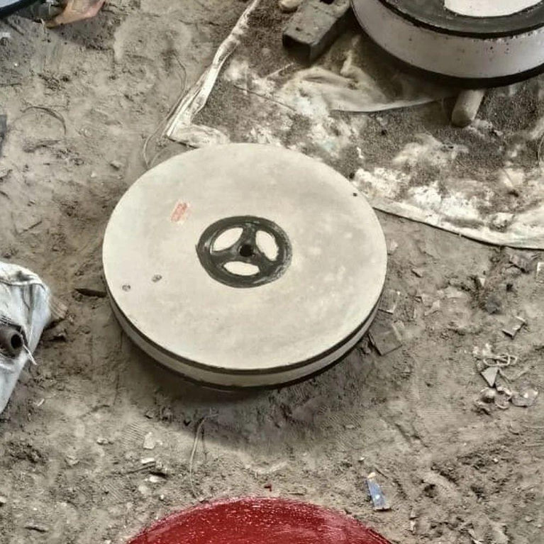 14 Inch Janta Type Black Emery Stone