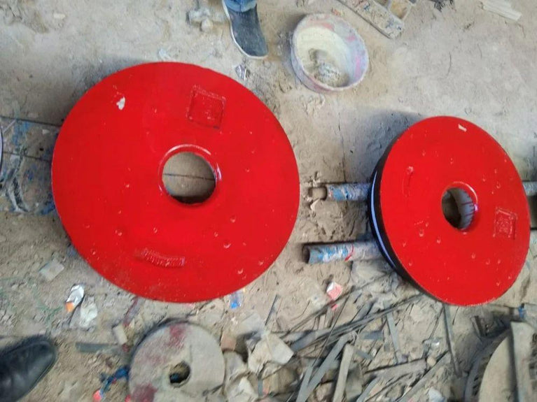 18 Inch Bolt Type Black Emery Stone