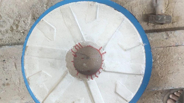 18 Inch Janta Type Black Emery Stone