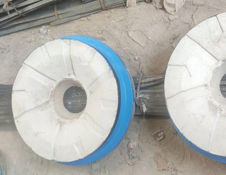 36 Inch Bolt Type Red Emery Stone