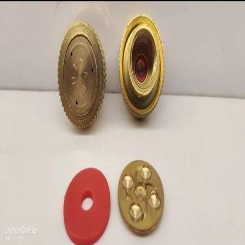 3 & 4 hole brass nozzle