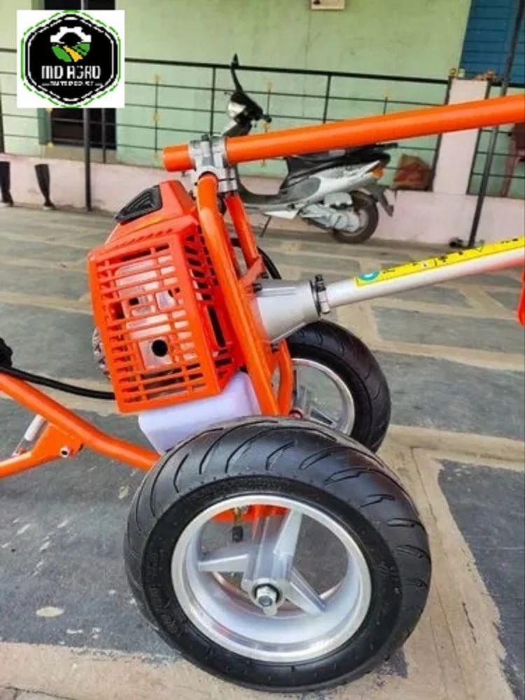 4 स्ट्रोक हैंडपुश ब्रश कटर