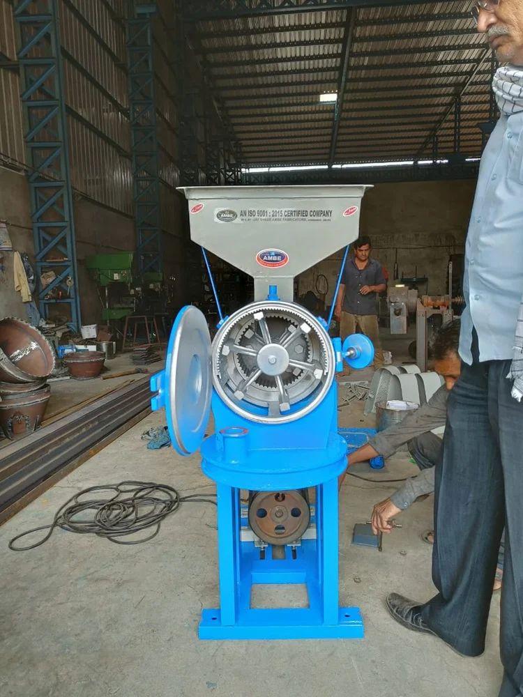 5 HP Commercial Atta Chakki Machine