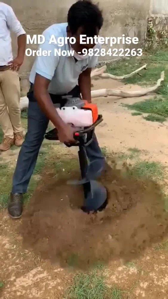 68 સીસી અર્થ ઓગર મશીન