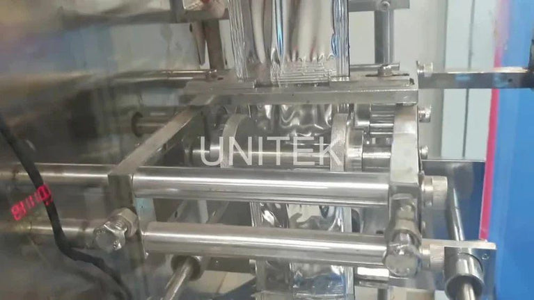 પાઉચ પેકિંગ મશીનમાં હેન્ના મહેંદી પાઉચ