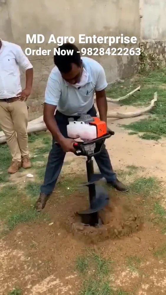 वास्तव में 2 स्ट्रोक 63cc हैंड पुश ट्रॉली अर्थ ऑगर्स