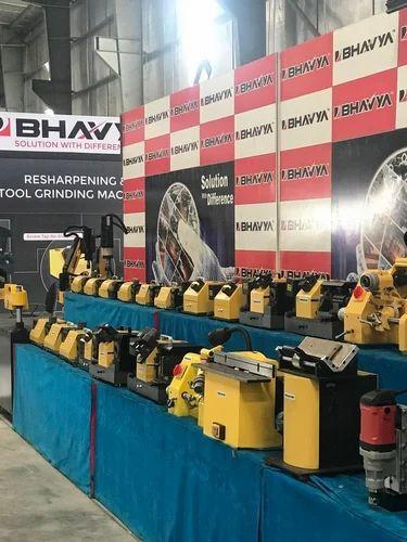 Universal Cutter Grinder Model U2