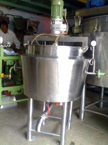 Steam Heated Mixing Kettles