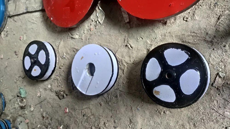 18 Inch Rajkot Type Red Stone