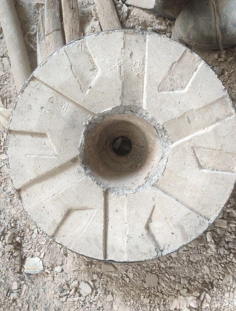 18 Inch Rajkot Type Red Stone