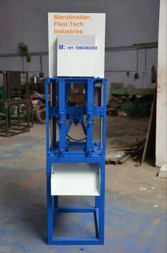 4 Blade Cashew Cutting Machine