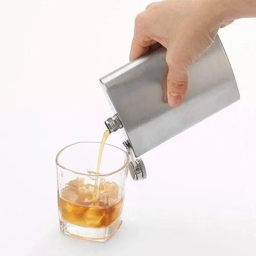 8oz (236 ml) Stainless Steel Hip Flask Portable Alcoholic Beverage Holder for Wine Vodka Whisky