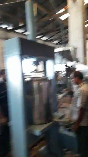 स्वचालित मदर टिंचर प्रेस