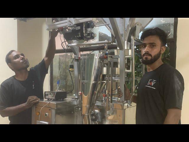 Automatic Namkeen Packing Machine