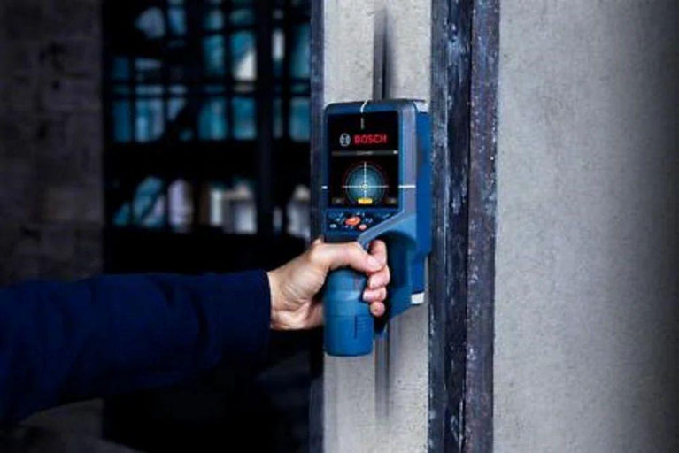 BOSCH D-TECT 200 C PROFESSIONAL DETECTOR