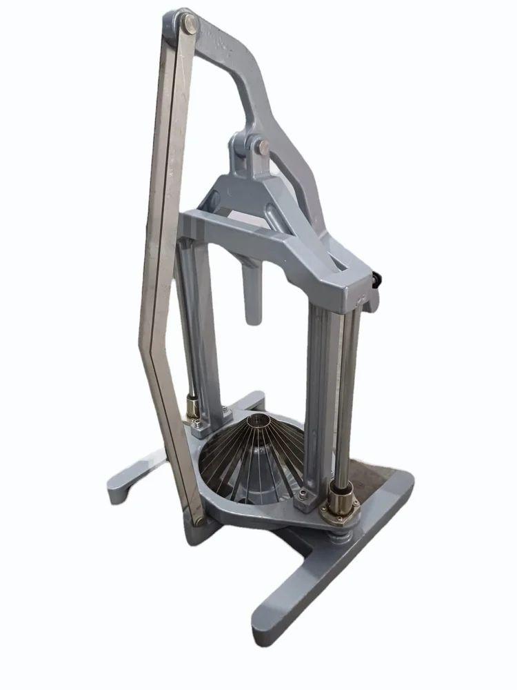 Blooming Onion Cutter