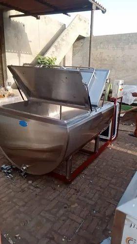 Bulk Milk Cooler