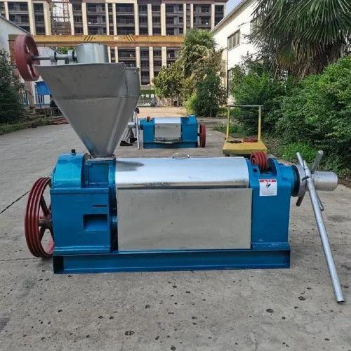 COLD OIL PRESS MACHINE