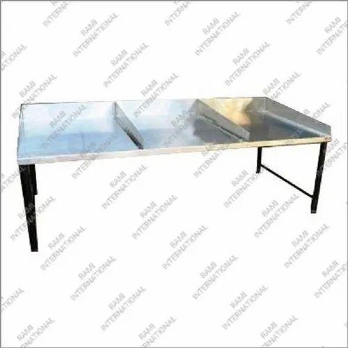 Cashew Grading Table