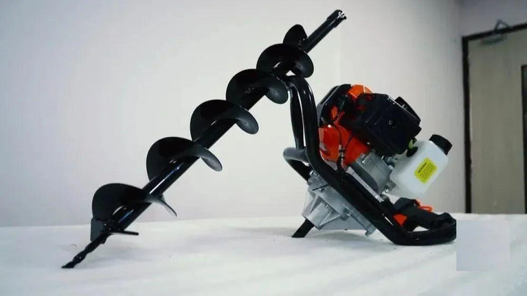 Earth Auger with 4" Drill Bit 52 CC