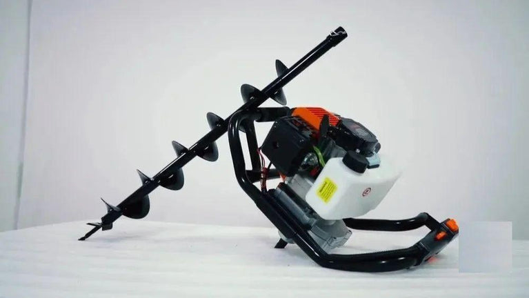 Earth Auger with 4" Drill Bit 52 CC