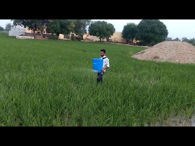 Fertilizer Broadcaster Battery Operated FARMIC