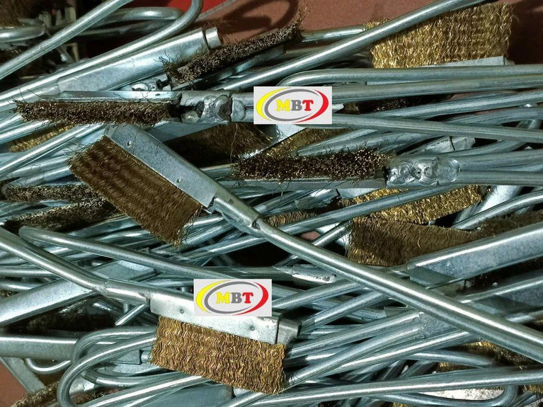 Knife Shape Handle Brass Wire Brush