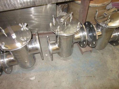 Magnetic Liquid Trap