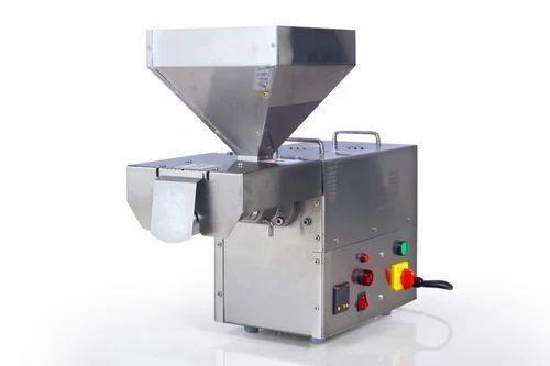 Mini Oil Mill Machine