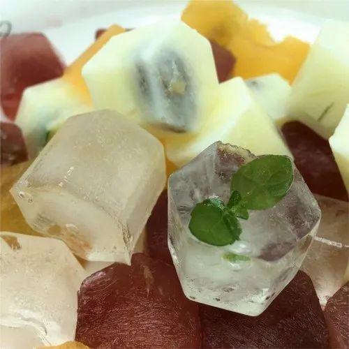 Mold With Cover - Ice Cube Trays -Flexible Silicone 37 Creative Ice Cubes Maker Mold