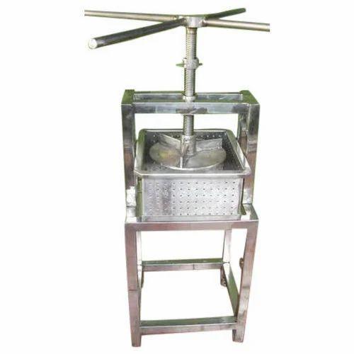 Paneer Press Machine