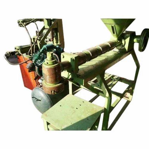 Plastic Blow Molding Machine