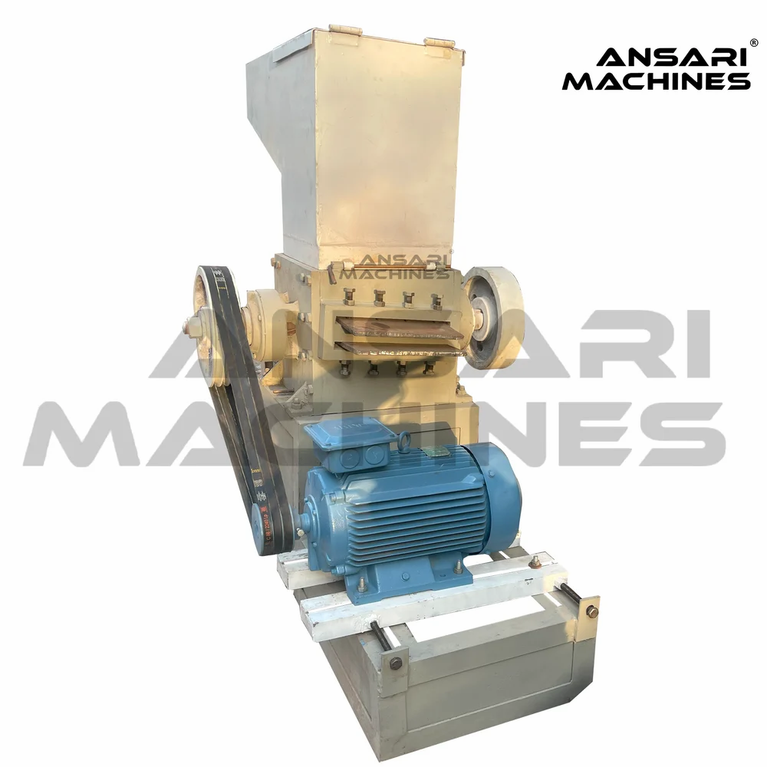 Plastic Waste Grinding Machine