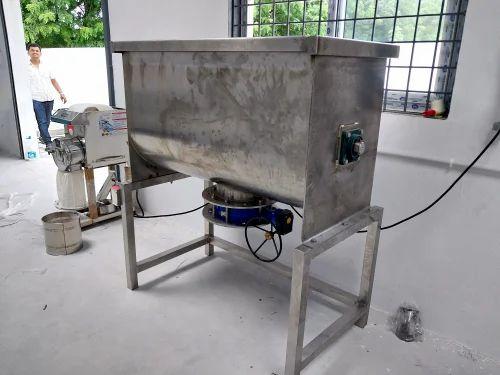 Ribbon Blender Machine