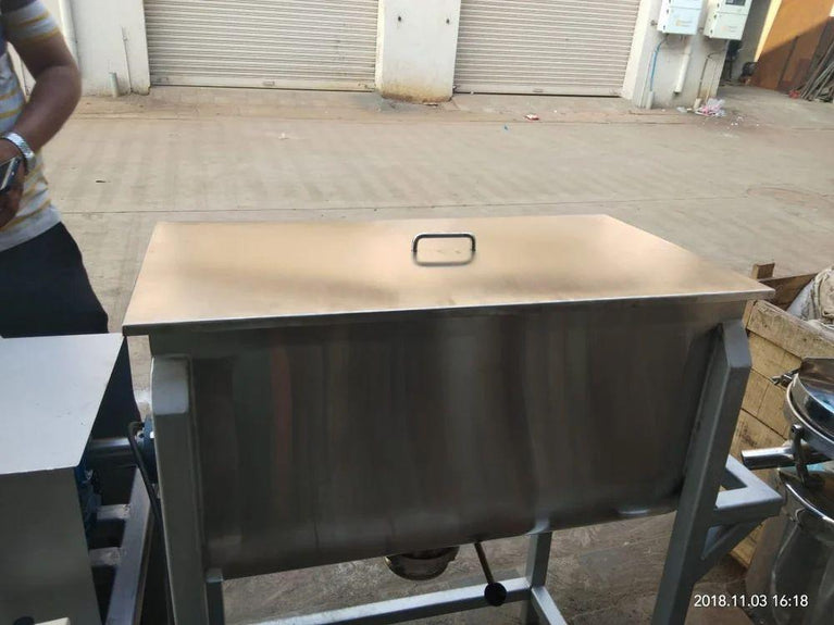 Ribbon Blender Mixer Machine