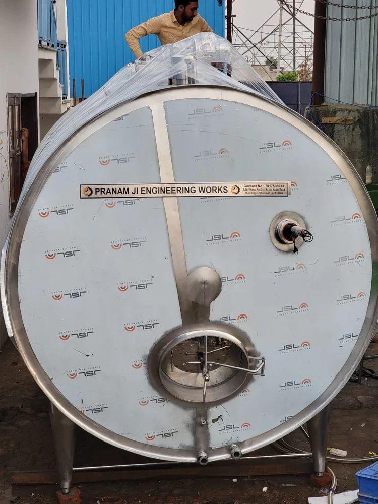 SS Milk Supply Tank
