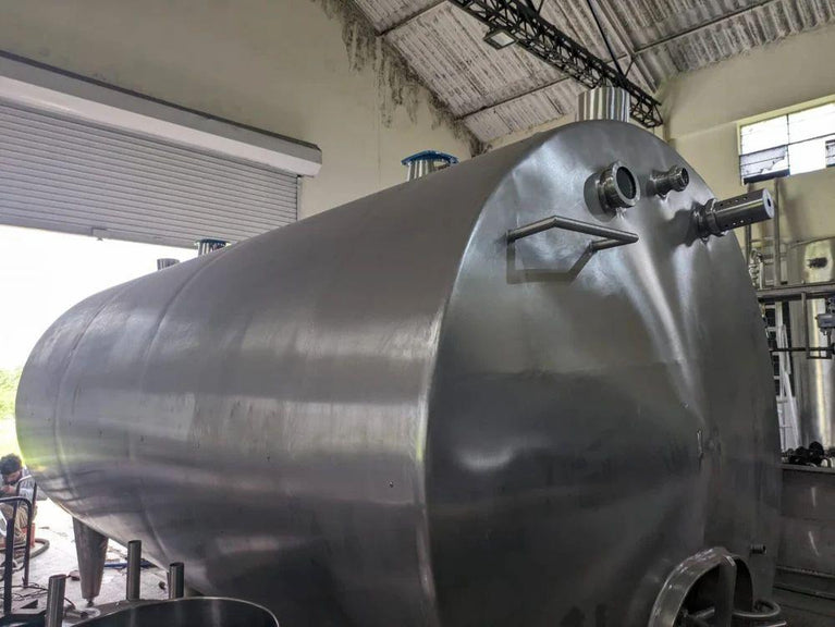 SS STORAGE TANKS  100 To 50000 LTRS