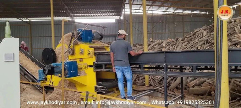 Saw Dust Making Machine