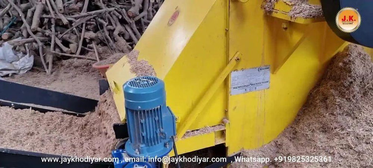 Sawdust Making Machine