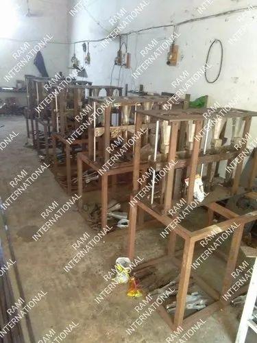 Semi Automatic Cashew Shelling Machine