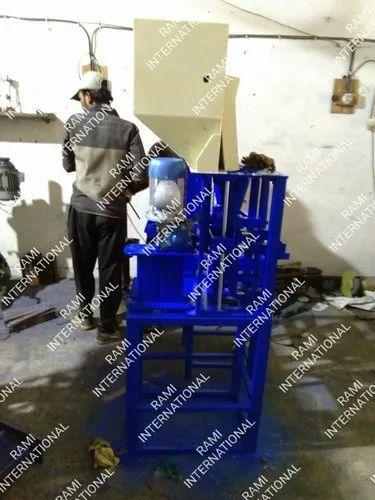 Semi Automatic Cashew Shelling Machine