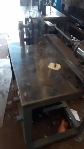 Semi Automatic Cream Filling Machine