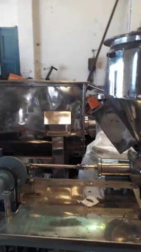 Semi Automatic Cream Filling Machine
