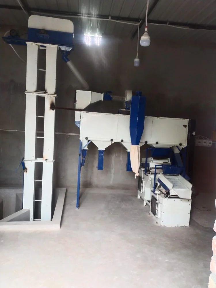Semi Automatic Seed Cleaning Machine