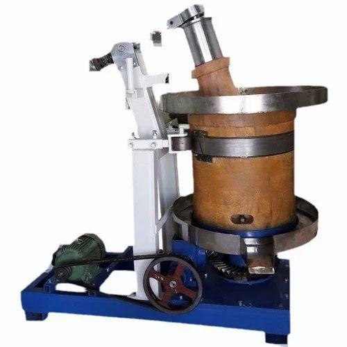 Semi Automatic Wooden Cold Press Oil Machine