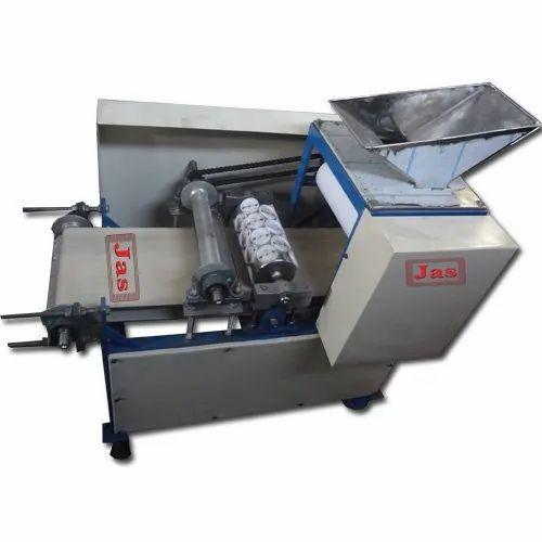 Sindhi Puri Machine