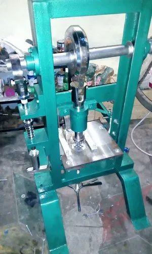 Single Punch Tablet Press Machine