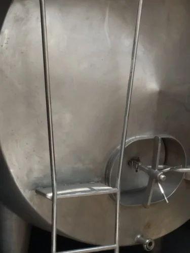 Stainless Steel Chemical Storage Tank