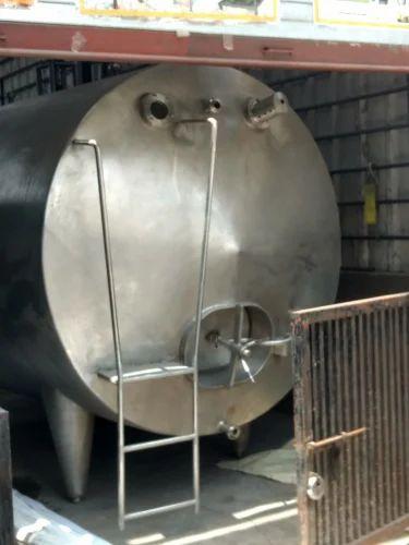 Stainless Steel Chemical Storage Tank