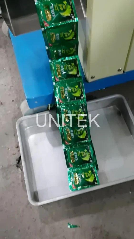 Supari Zipper Pouch Packing Machine